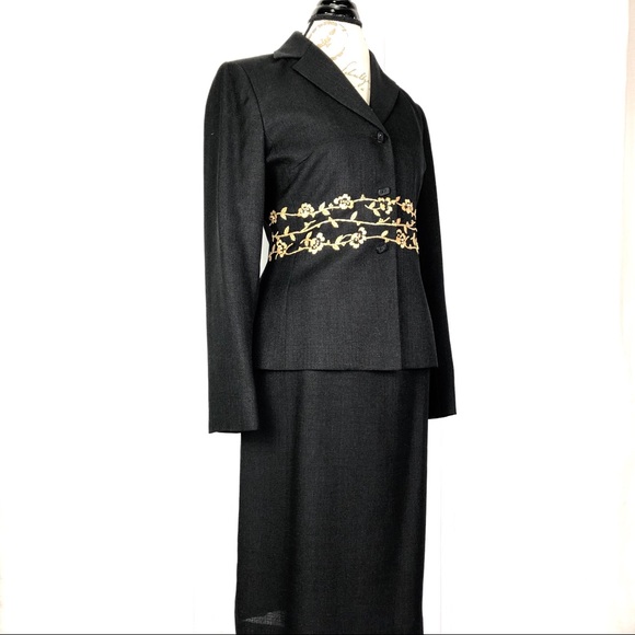 Kasper ASL Black Suit with Gold Embroidered detail - Picture 2 of 8